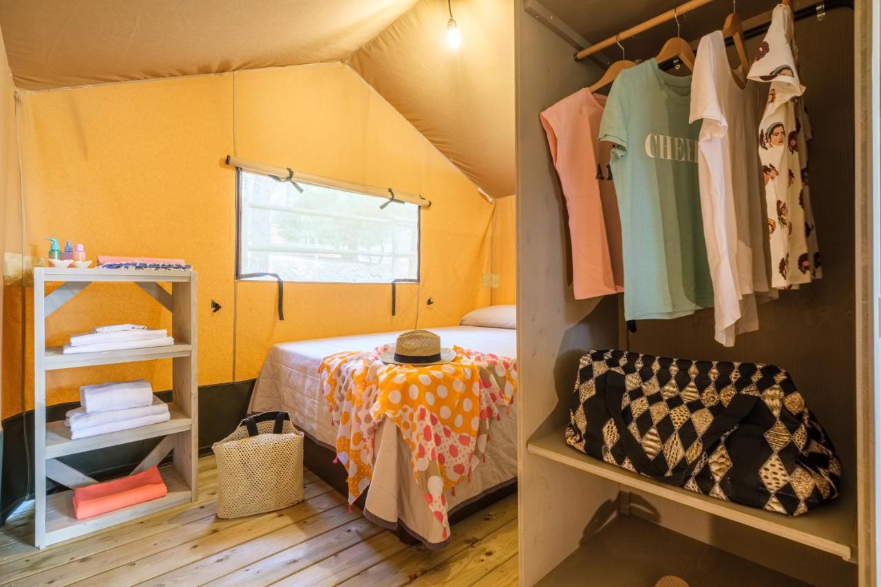 Camping Estival Torre De La Mora Tamarit Exterior photo